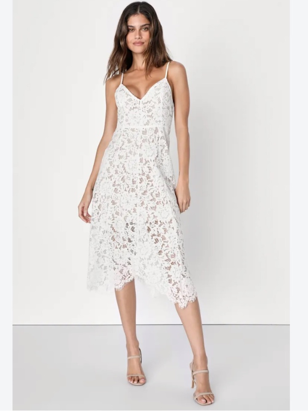 Lulu’s NWT White Lace Handkerchief Asymmetrical Midi Dress Size Large Bridal